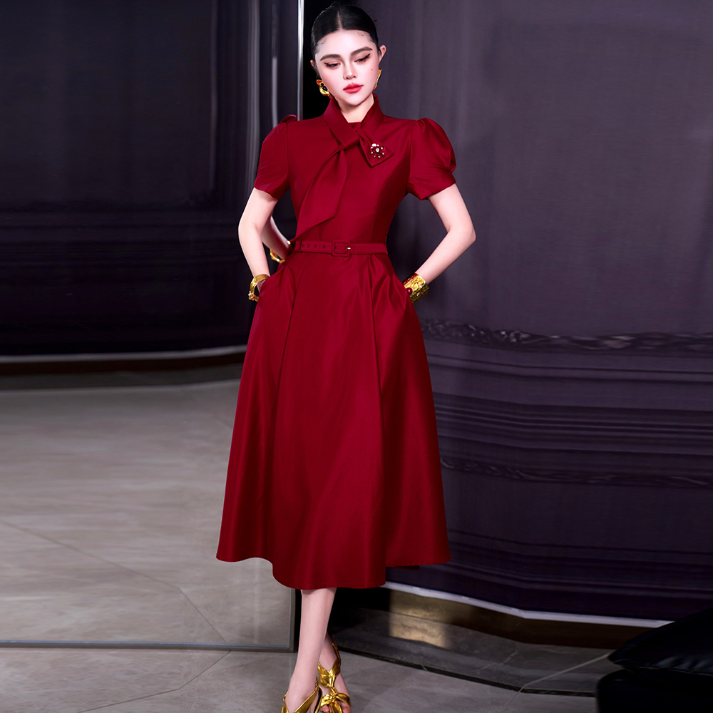 Summer Clothing Trends For Women 2026 - ZJYT 레드 여성 드레스 트렌드 2026