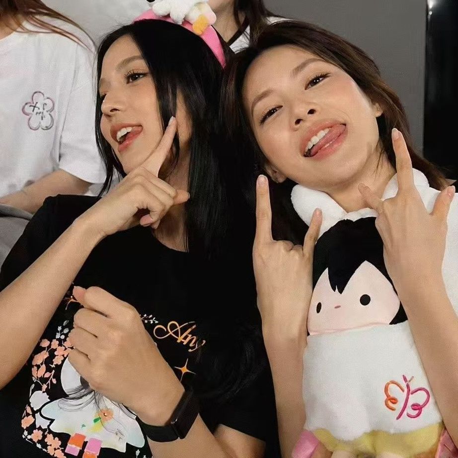 태국 Us The Series EmiBonnie 모든  - Summer Clothing For Teens 리뷰 및 가격